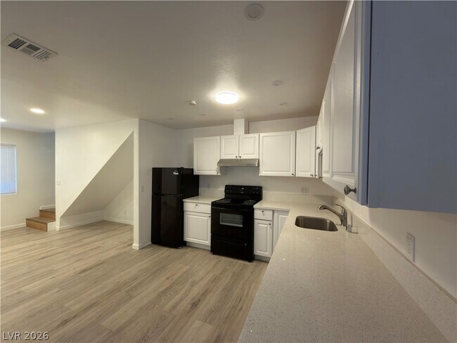 Building Photo - 5108 Greene Ln