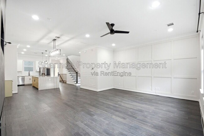 Building Photo - 849 Fisher St