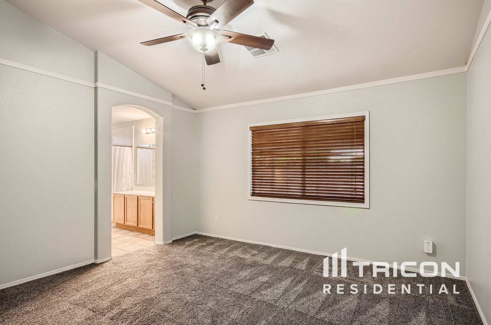 Building Photo - 1271 S Crossbow Pl