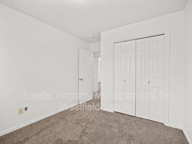 Building Photo - 945 S Freedom Blvd