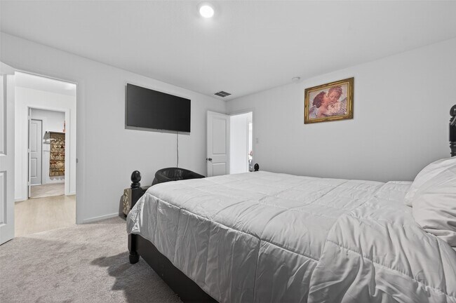 Building Photo - 16703 Rolling Pasture Ln