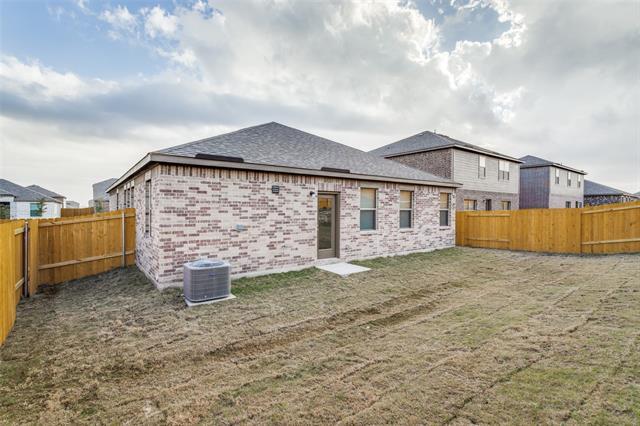 Building Photo - 1700 Sandalwood Way