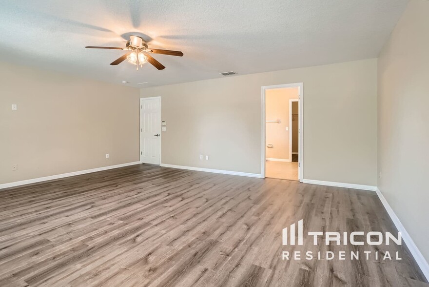 Building Photo - 2764 Pythagoras Cir
