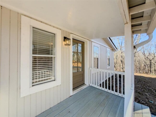 Building Photo - 2317 Ford White Rd