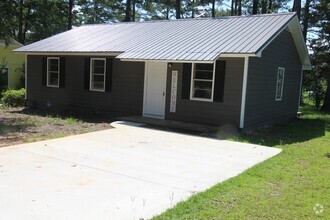 Building Photo - 2507 Beachview Dr