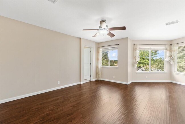 Building Photo - 16802 Bailey Jean Dr