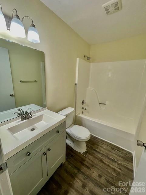 Building Photo - 416 E 19th St