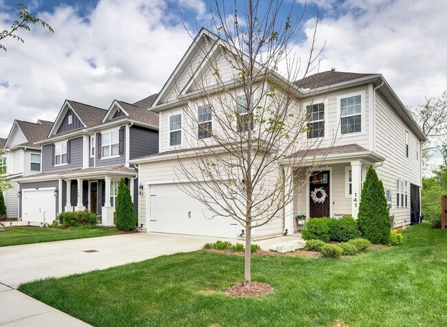 Building Photo - 4BR, 3.5BA home - Williamson County’s most...