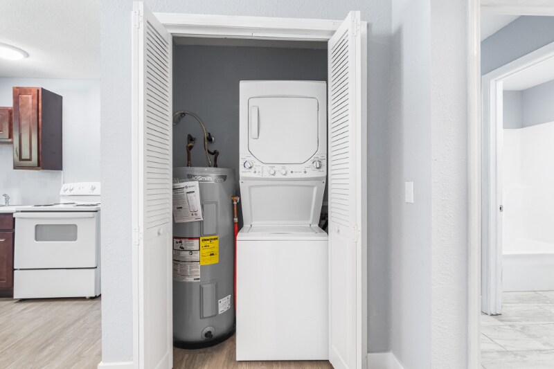 Building Photo - 901 N Gaskill St