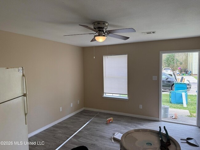 Building Photo - 1339 Foxwood Pl