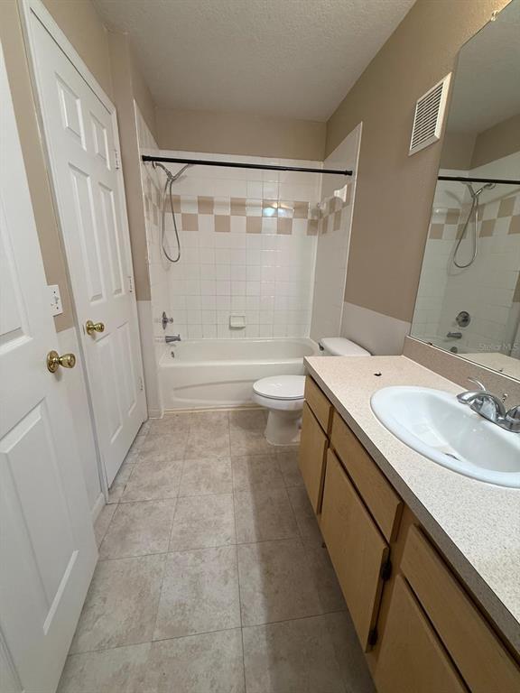 Building Photo - 6548 Swissco Dr