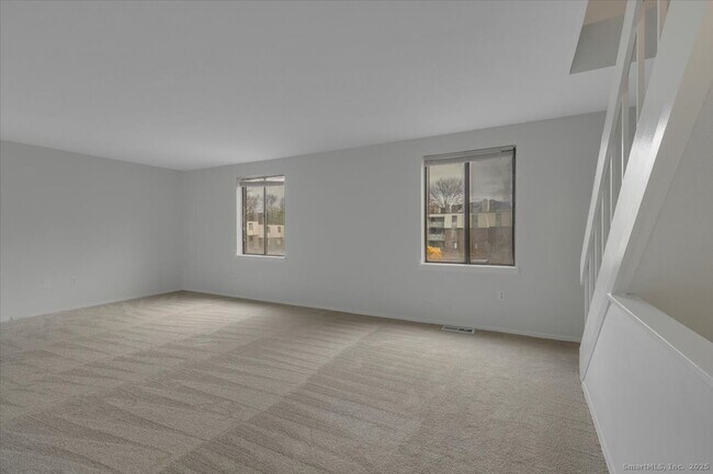 Building Photo - 3 Trolley Crossing Ln