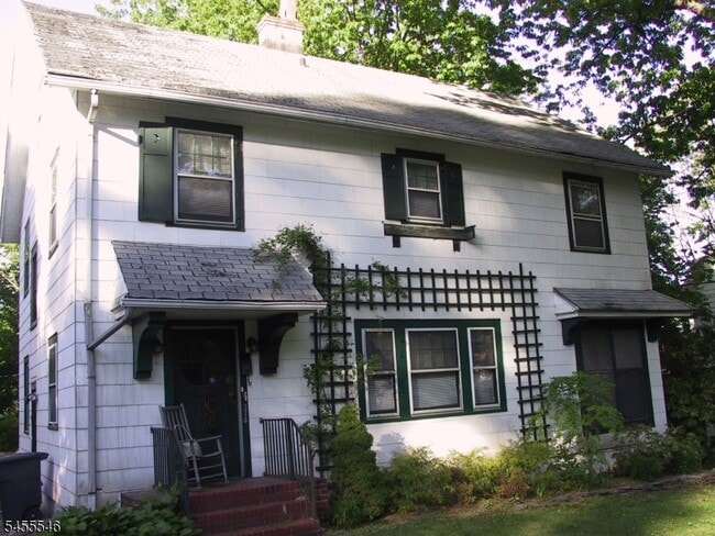 Building Photo - 373 Claremont Ave
