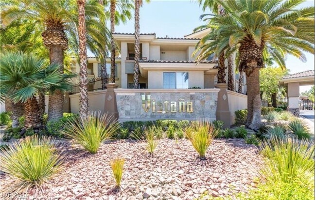 Building Photo - 7127 S Durango Dr