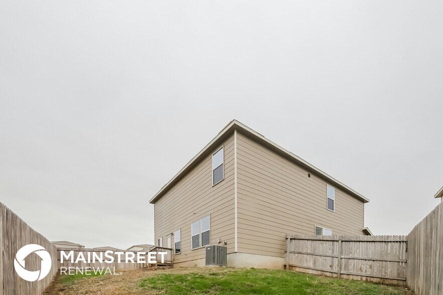 Building Photo - 11319 Royal Delta