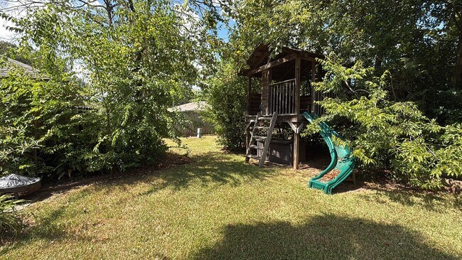 Building Photo - 1548 Ramberlyn Way