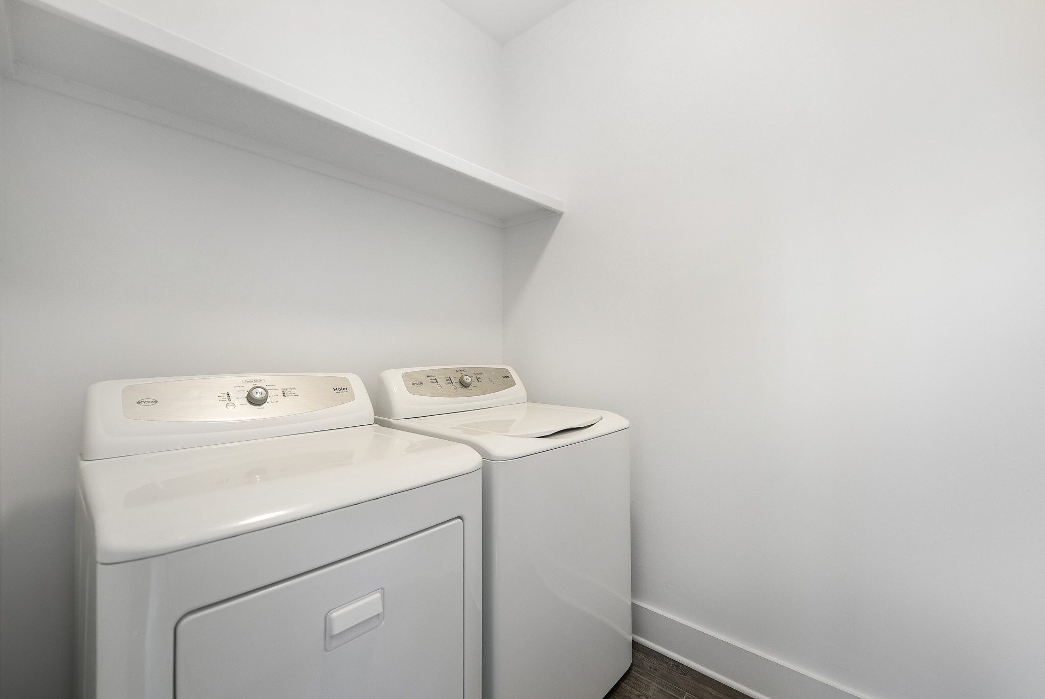 Big Laundry room - 1711 Ridley Blvd