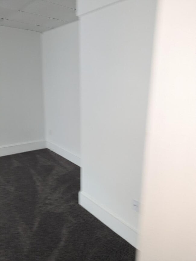 Building Photo - 225 Baltimore St