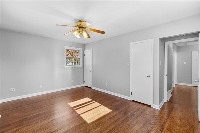 Building Photo - 128 E Military Dr