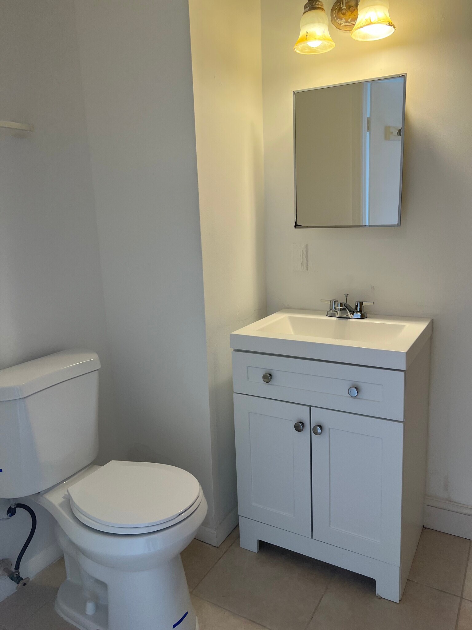 Building Photo - 1134 NW 5th St