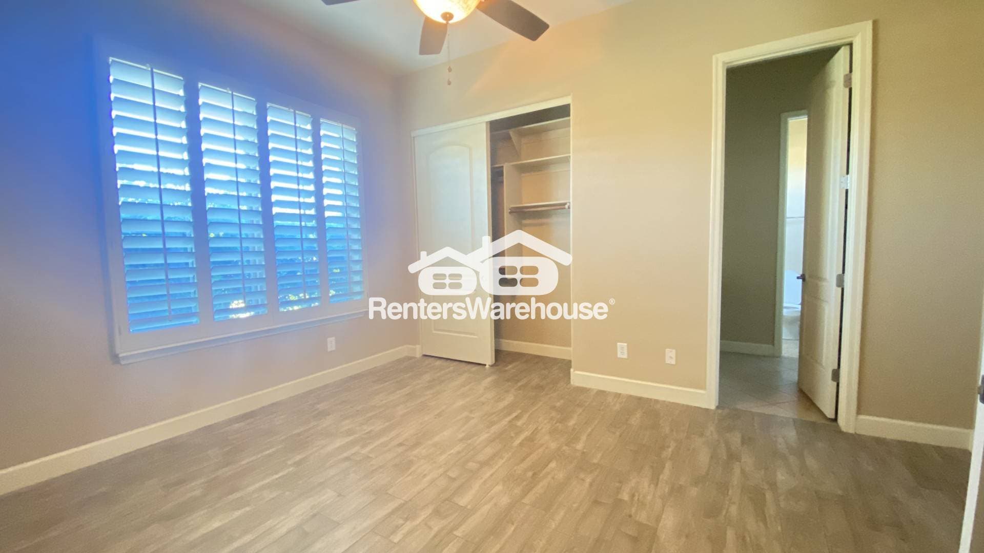 Building Photo - 3963 E Elmwood Pl