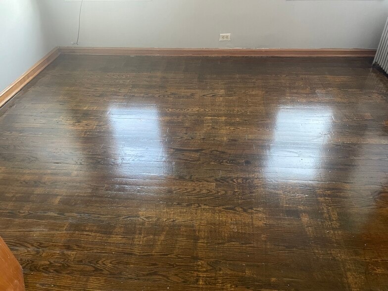 Building Photo - 7321 S Artesian Ave