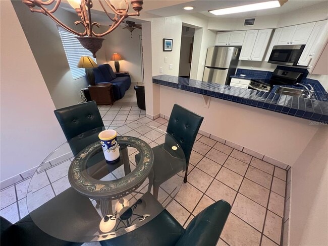 Building Photo - 1515 PINELLAS BWY