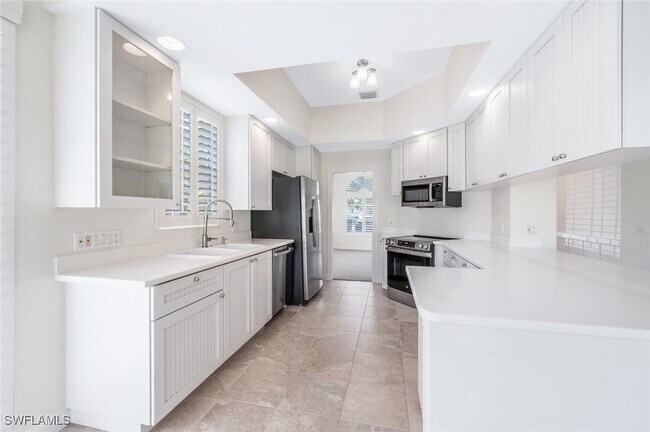 Building Photo - 8511 Alessandria Ct