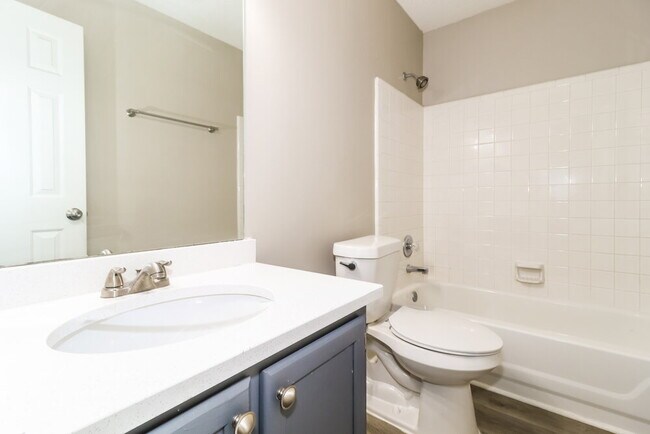 Building Photo - 8607 Sunnyvale St N