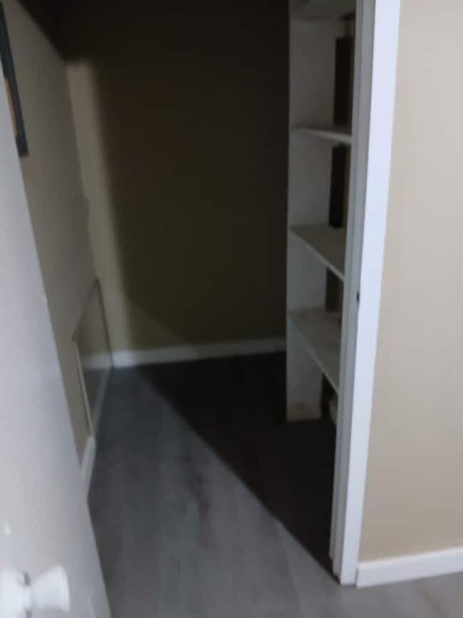 Building Photo - 204 N Warren St