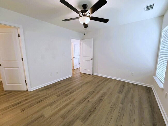 Building Photo - 3734 Meadow Vista Ln.