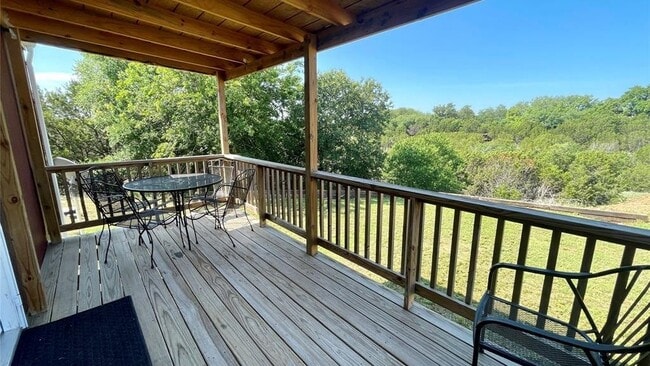 Building Photo - 1203 Thicket Ct