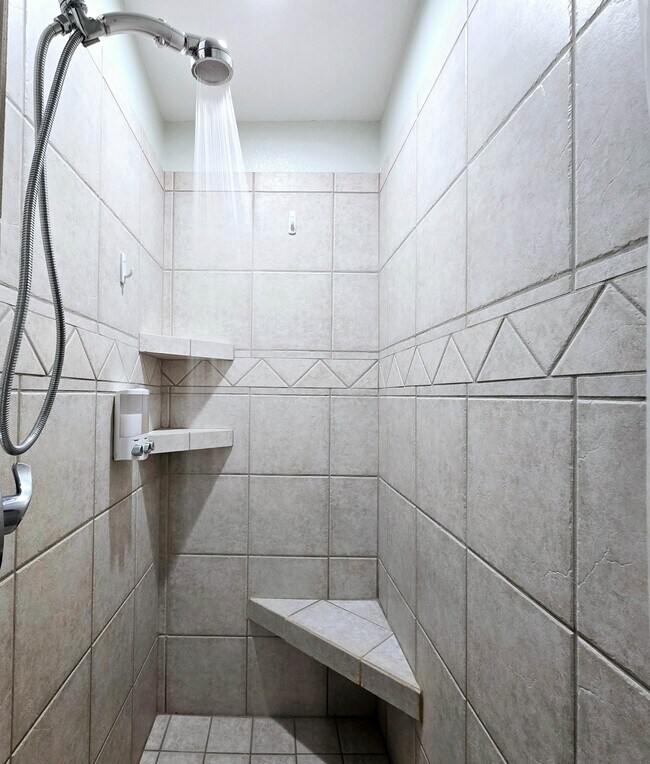 Building Photo - 11333 Desert Trailways Ln