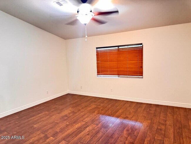 Building Photo - 1291 S Crossbow Pl