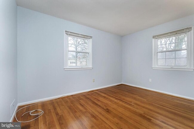 Building Photo - 409 Orleans Cir SW