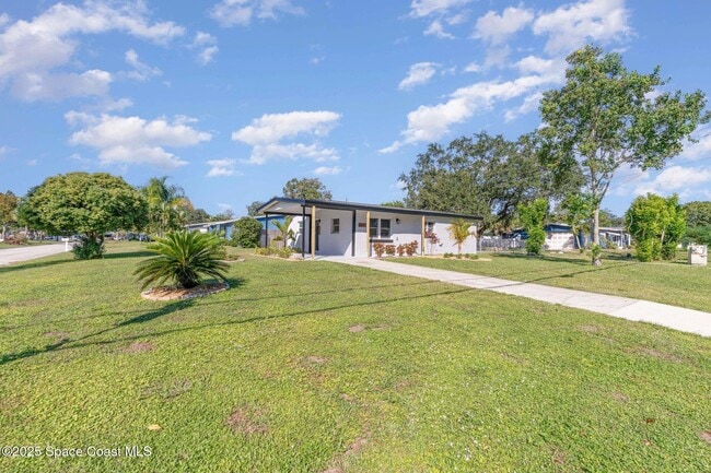 Building Photo - 4226 Sherwood Blvd