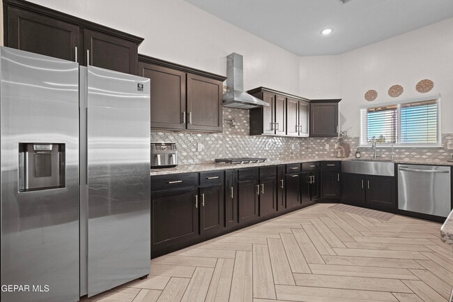 Building Photo - 3729 Surmise St