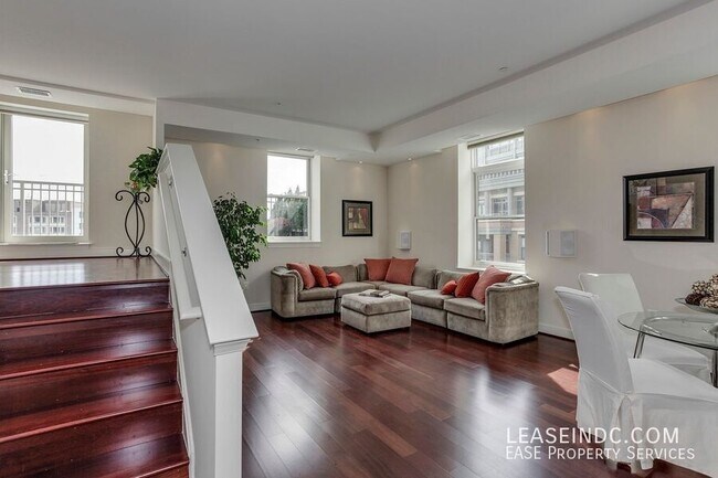 Building Photo - 2425 L St NW