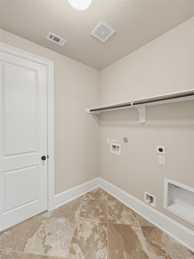 Building Photo - 10115 Cypress Path