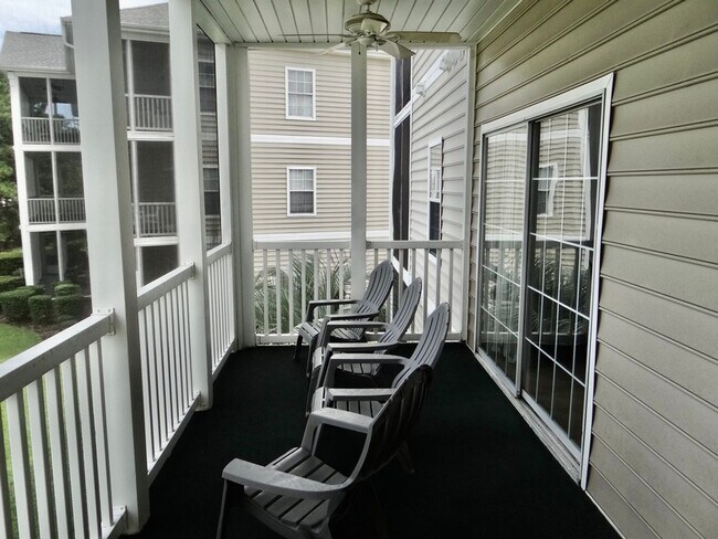 Building Photo - Seasonal Rental Available 11/25/24-4/30/25 Wifi/Cable/Water/Electric Included
