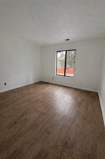 Building Photo - 1306 W Michigan Ave