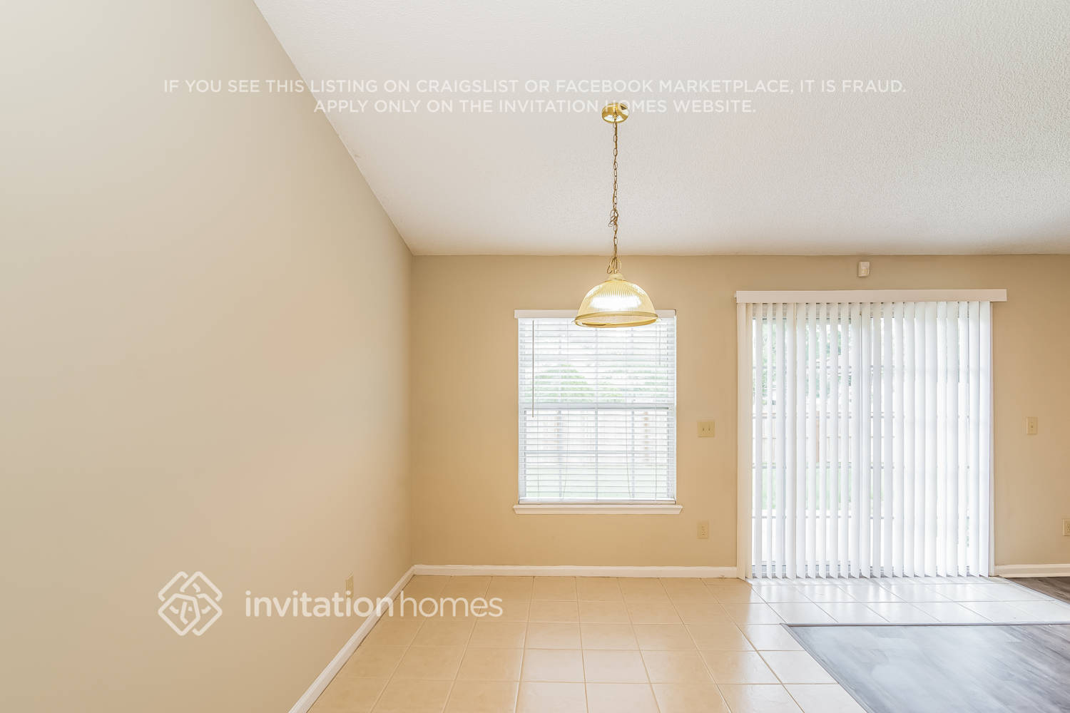 Building Photo - 12963 Silver Springs Dr N