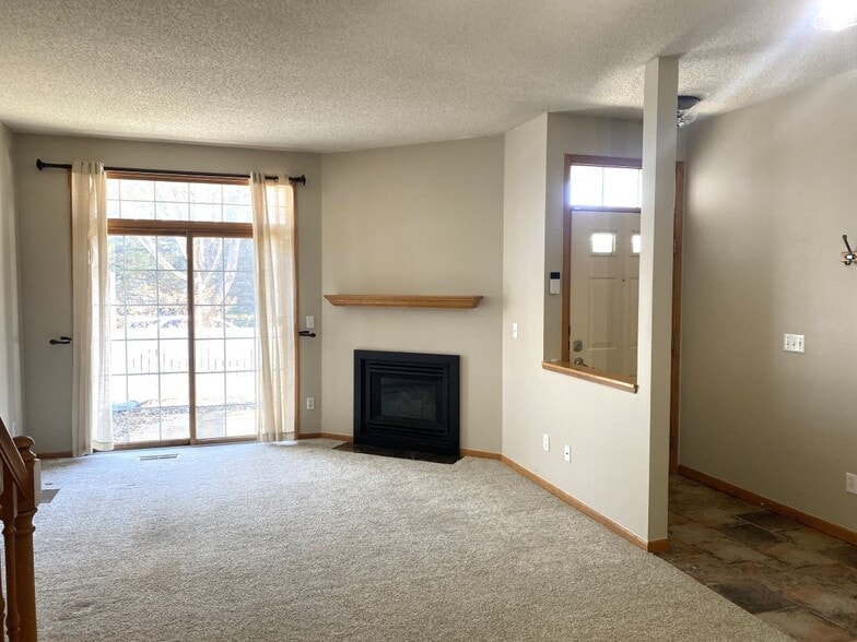 Building Photo - 17975 Cobblestone Way