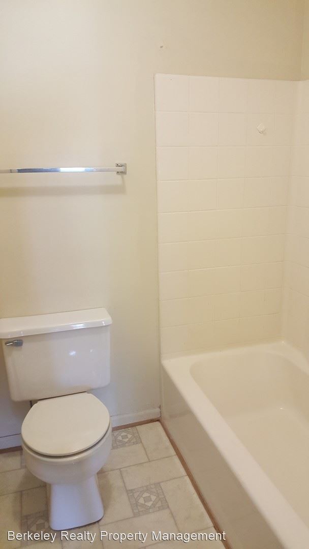 Building Photo - 2 br, 2.5 bath House - 12742 Daybreak Cir.
