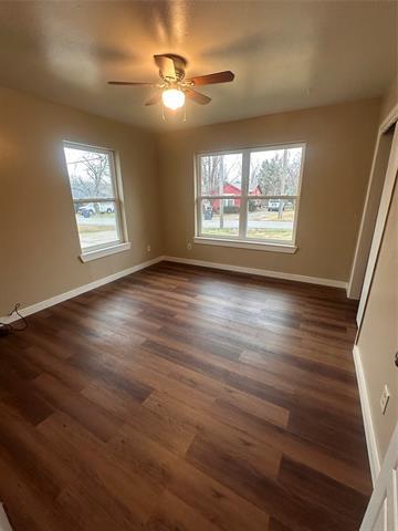 Building Photo - 1210 W Hall St