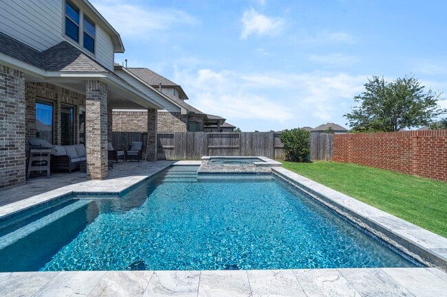 Building Photo - 2106 Ironwood Pass Dr