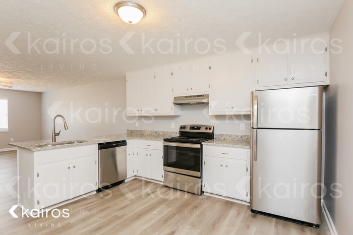 Building Photo - 155 Fawn Dr