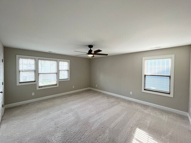 Building Photo - Newly Built 3BD, 2.5BA Durham Home Near Brier Creek, Interstates, and RDU Airport in an HOA Commu...