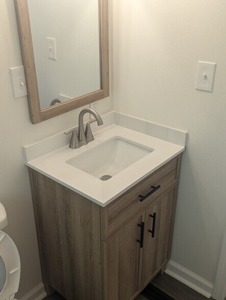 Building Photo - 3766 Rutledge Dr