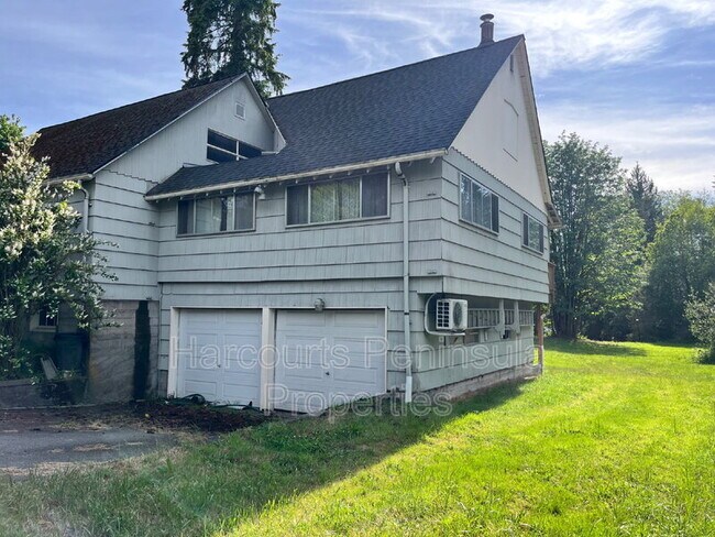 Building Photo - 8339 WA-303